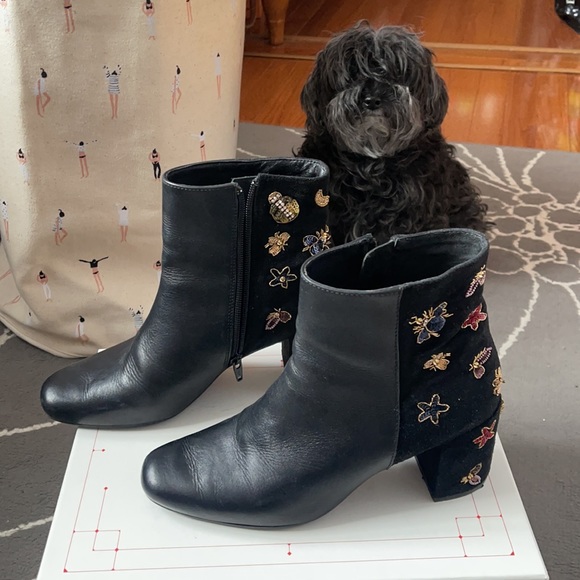 Barney’s New York boots - Picture 5 of 8